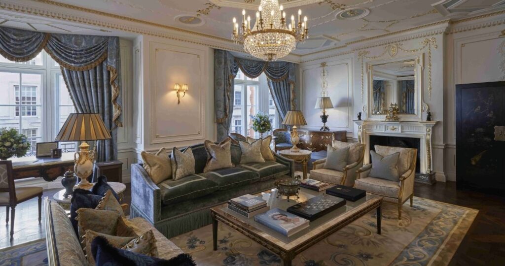 the royal suite, plaza